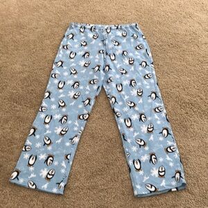 New! Peacefrogs medium penguin cotton pajamas